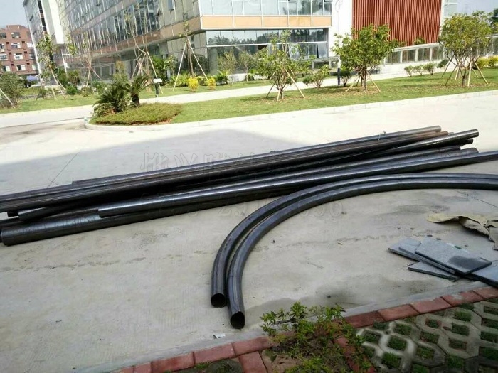 廣州景觀膜結(jié)構(gòu)小傘材料-深圳市燁興膜結(jié)構(gòu)工程有限公司 廣州景觀膜結(jié)構(gòu)小傘材料.jpg