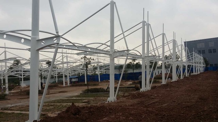 貴陽卷煙廠膜結(jié)構(gòu)車棚中標項目施工第二輯