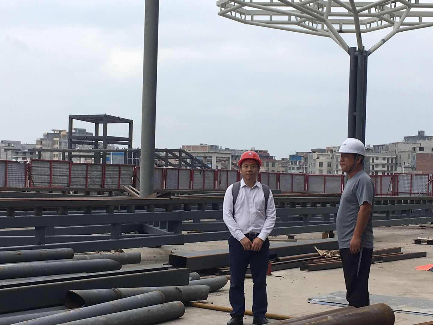 踏遍工地每一角落，激勵(lì)每一寸心靈